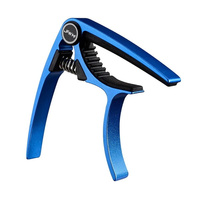 Kapodaster aluminiowy sprężynowy do gitary klasycznej niebieski C100